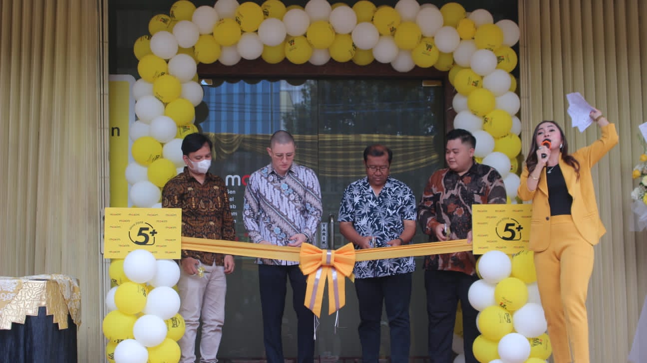 Lima Tahun Hadir di Indonesia, Maxim Gelar Acara 5th Anniversary Sekaligus Peresmian Gedung Baru