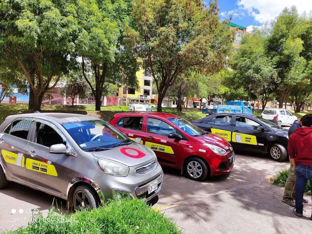 La Generación Z de Perú lidera en el uso de servicios de transporte en auto de Maxim, aprovechando la tecnología para una movilidad eficiente