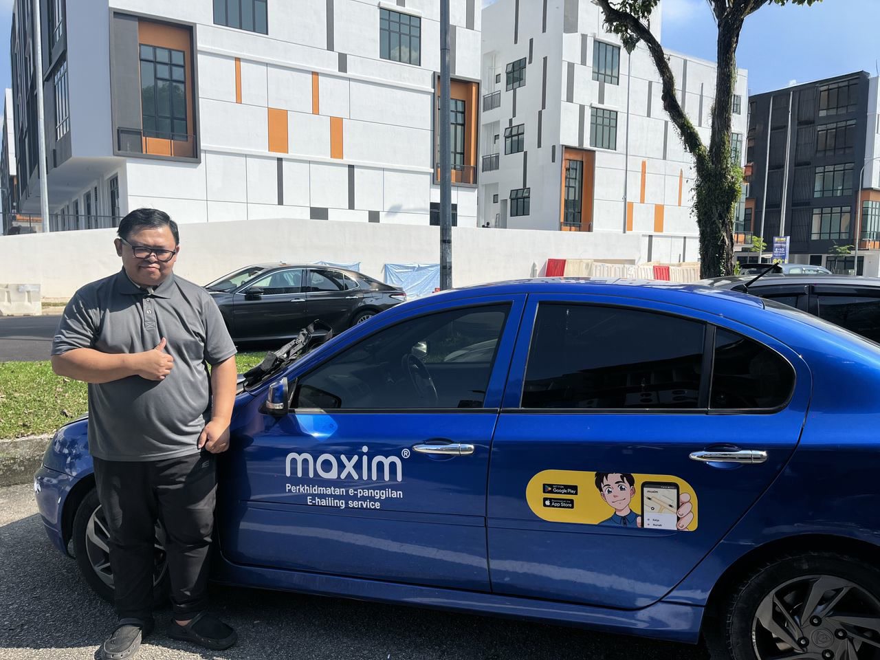 Maxim E-hailing Membantu Mereka yang Memerlukan: Kisah Rakan-pemandu di Johor Bahru yang Separuh Lumpuh