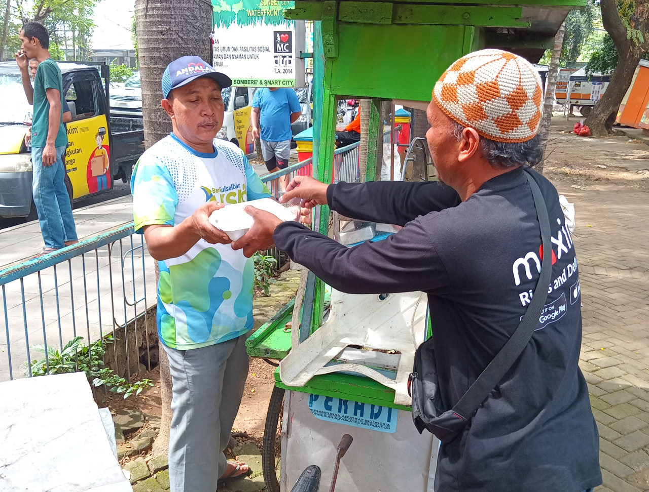 ​Dekat Dengan Masyarakat: Maxim Memberikan Bantuan Kemanusiaan Melalui Kampanye Kargo di Denpasar