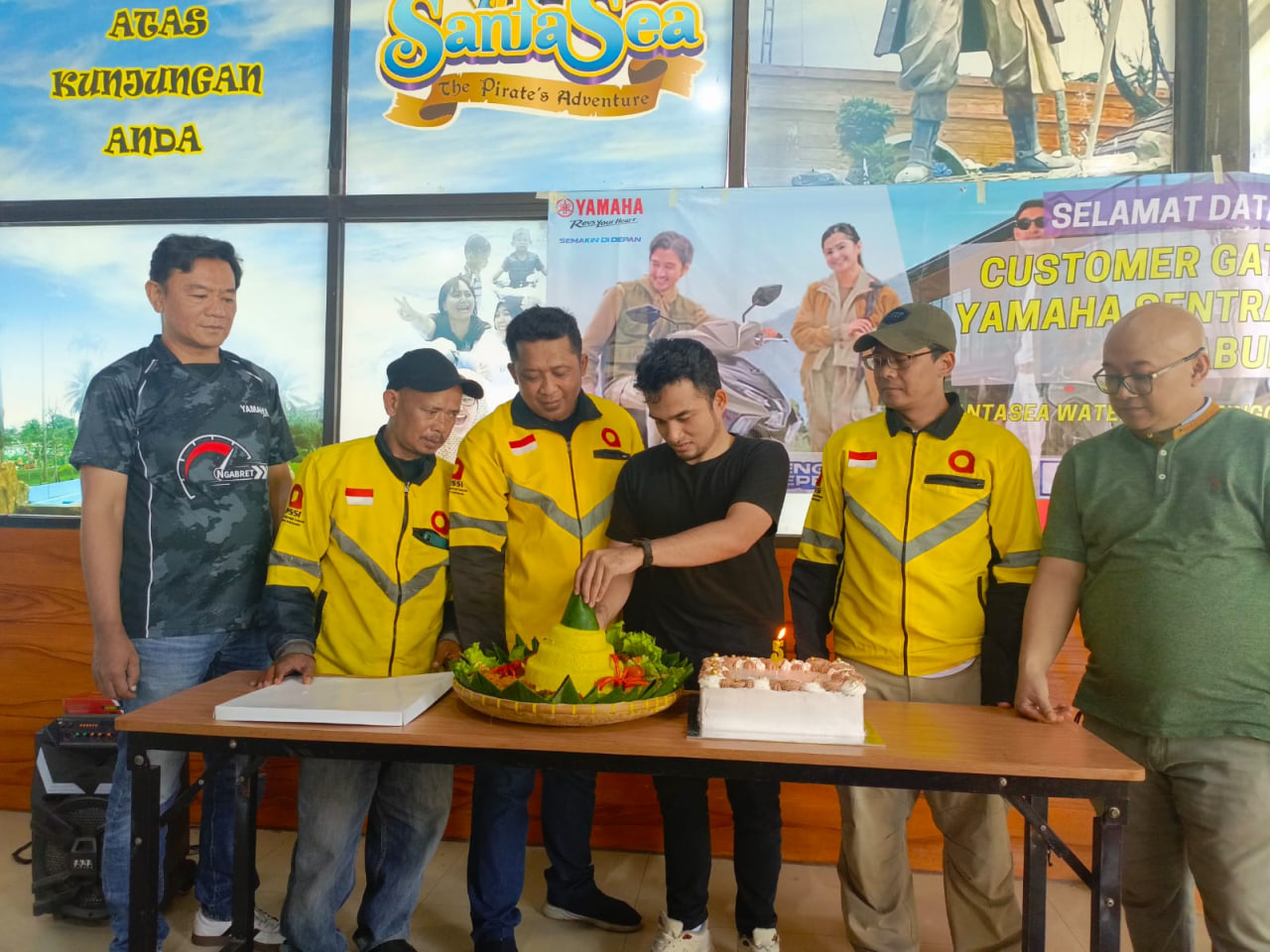 Rayakan Anniversary ke-5, Maxim Sukabumi Ajak Pengemudi Konvoi Bersama Anak dan Donor Darah