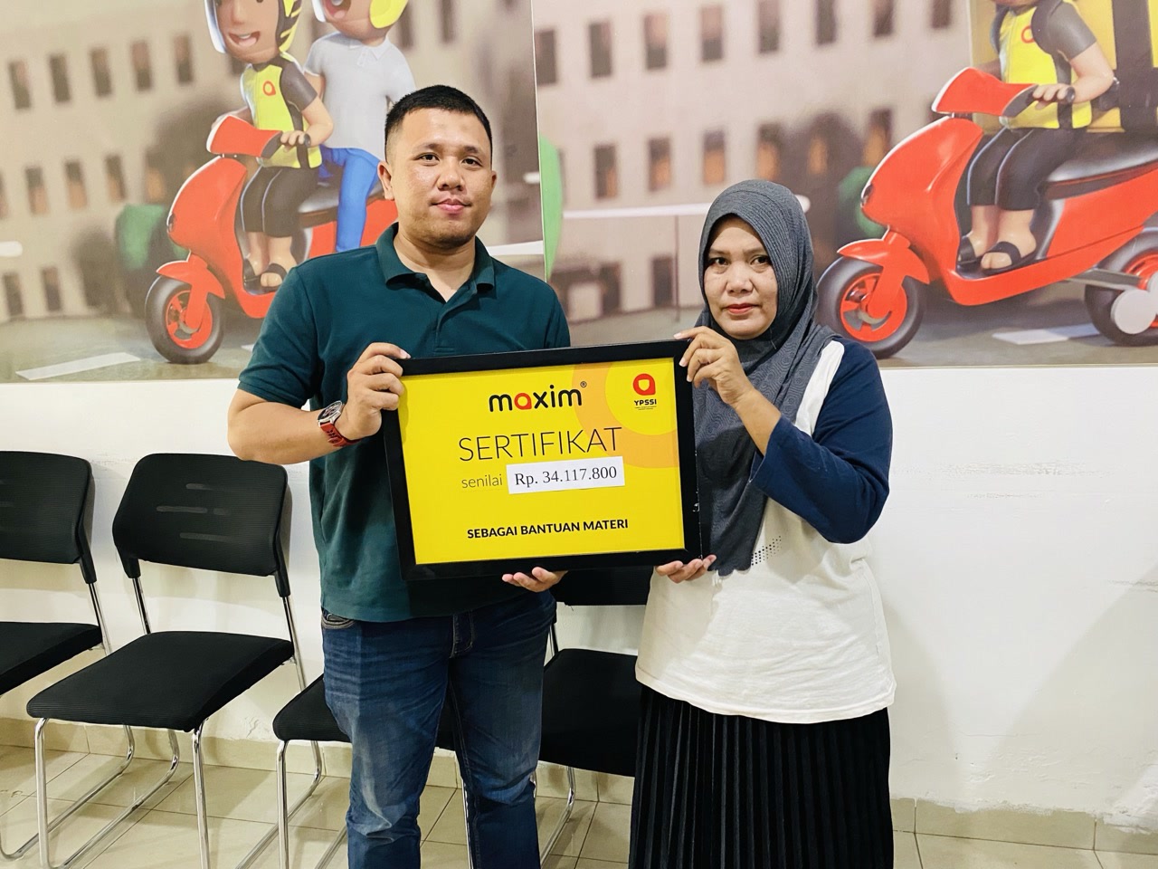 YPSSI Beri Dukungan Senilai Rp34 juta ke Pengemudi Maxim yang Alami Lakalantas di Palembang