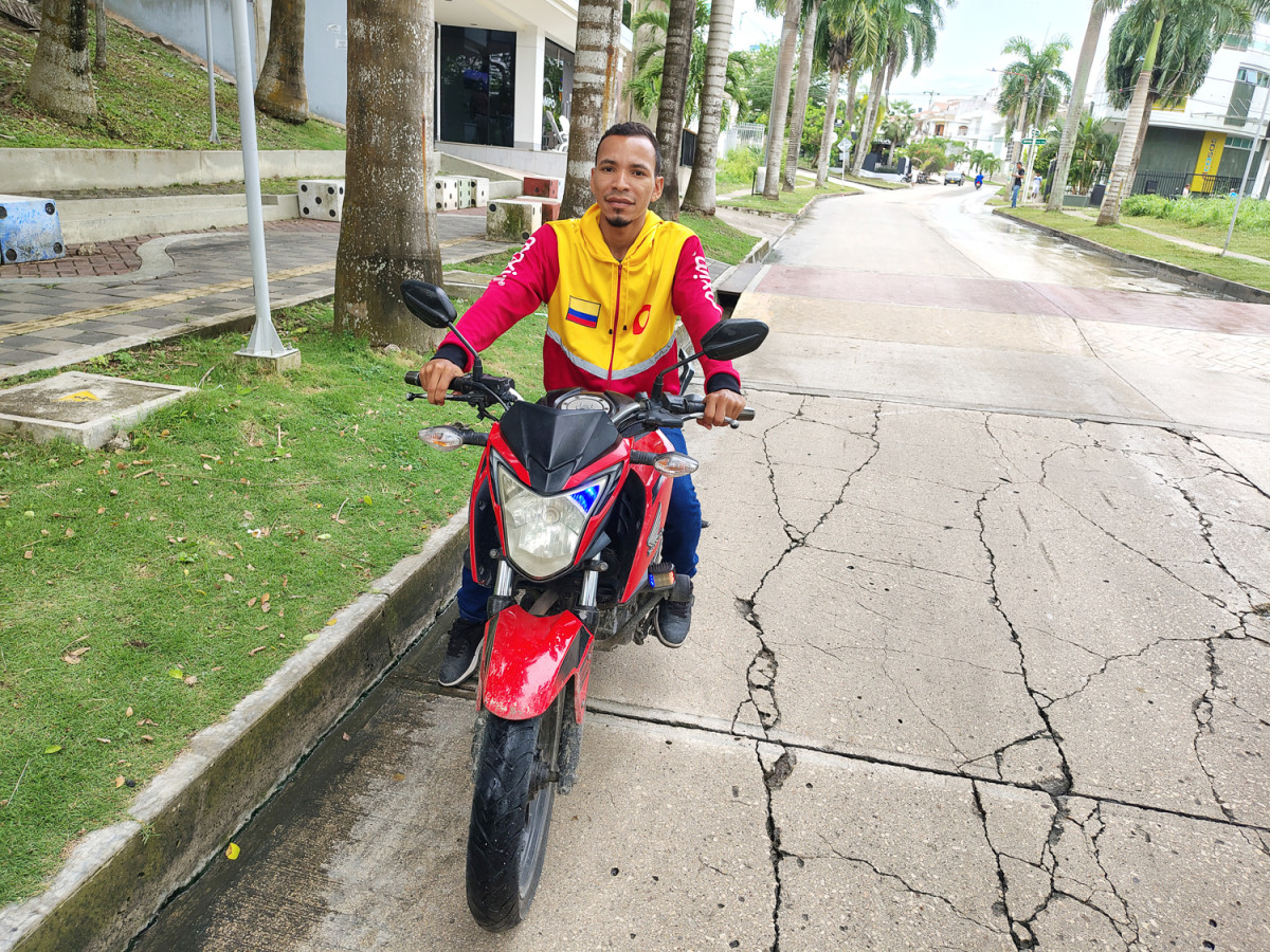 ¿Usas moto para transportarte? Así puedes tener un trayecto seguro y confiable