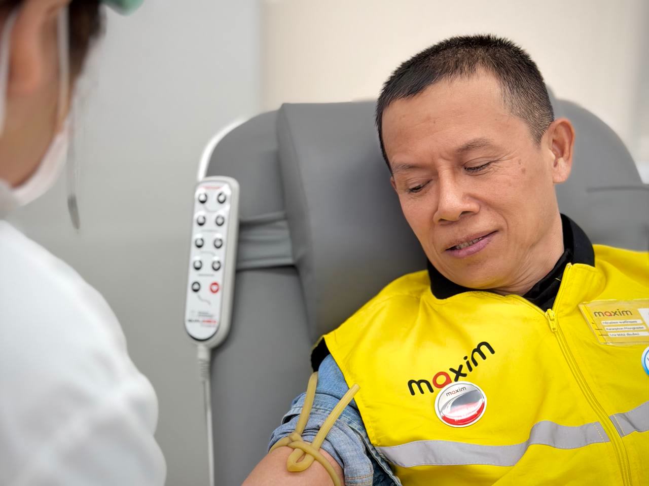 Maxim รวมพลังแบ่งปันโลหิตเพื่อเพื่อนมนุษย์ เนื่องในวันแห่งความรัก