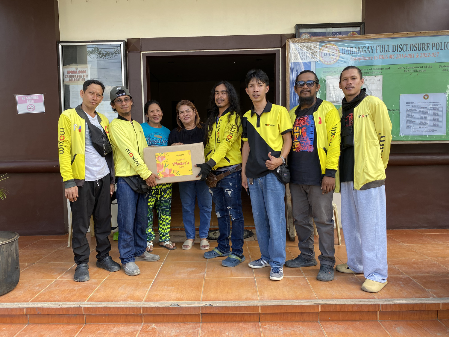 Maxim Supports Solo Parents in Zamboanga for Mother’s Day