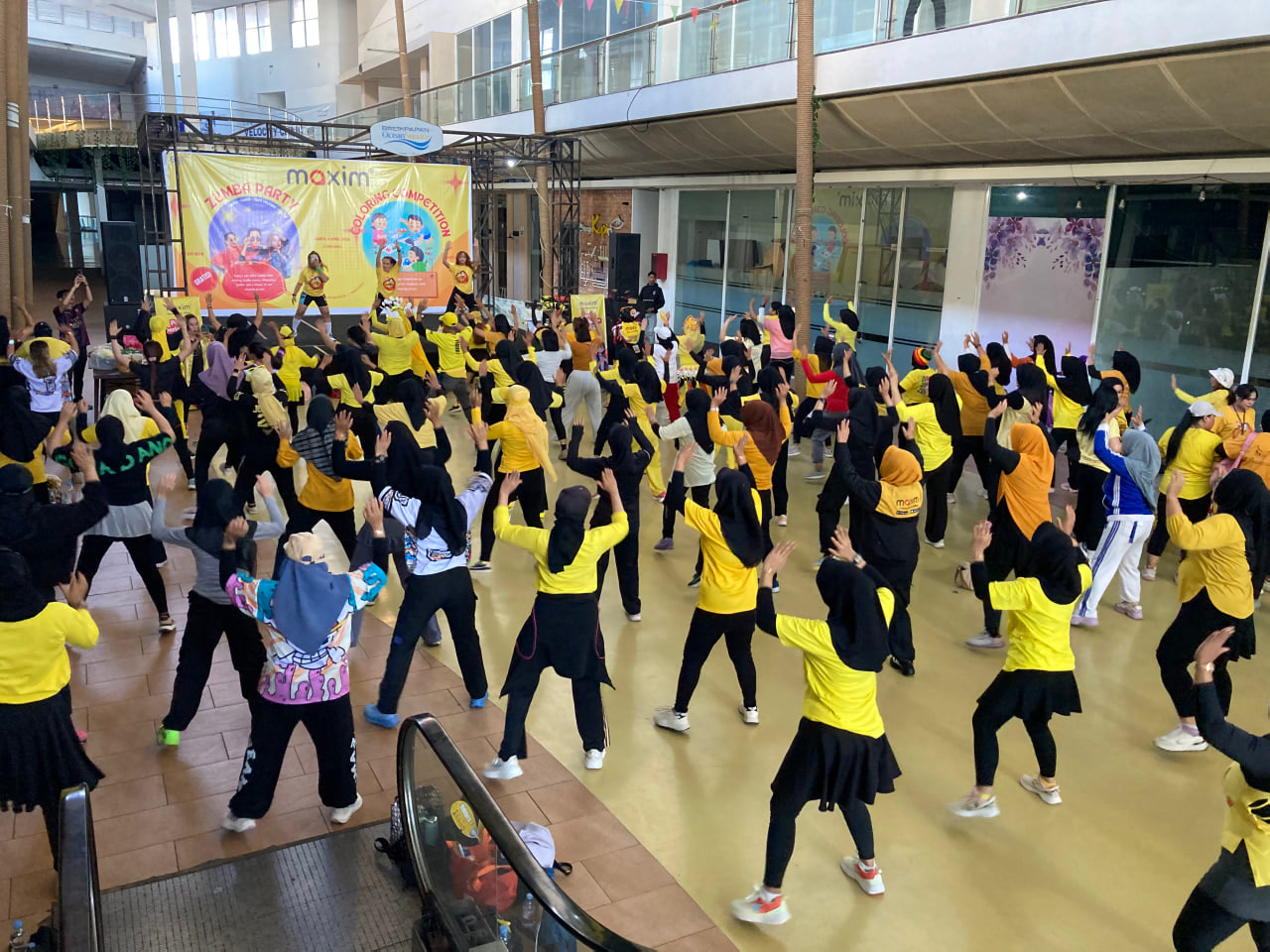 Kembali Gelar Zumba Fun Series, Maxim Hadirkan Acara Olahraga Seru dengan Berbagai Doorprize Menarik di Balikpapan dan Samarinda