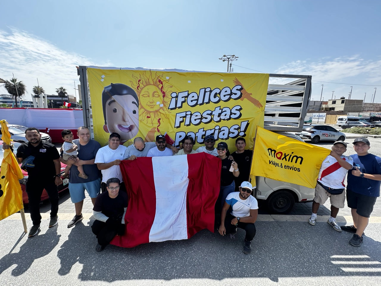 Maxim celebró las Fiestas Patrias junto a sus socios conductores en Huancayo y Chimbote